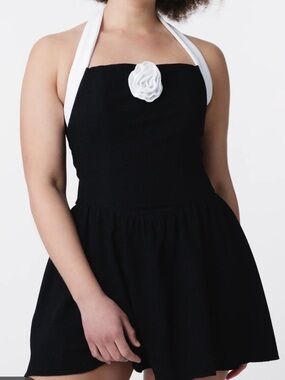 Elegant Black and White Women's One-Piece Swimsuit